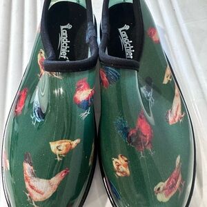 Landchief 'Garden Shoes Green Chicken Patterned Slip-Ons